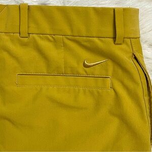 Nike Boys Golf Shorts | Size XL | Color: Mustard